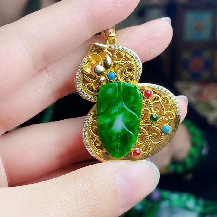 翡翠银S925镶嵌颈饰多样性