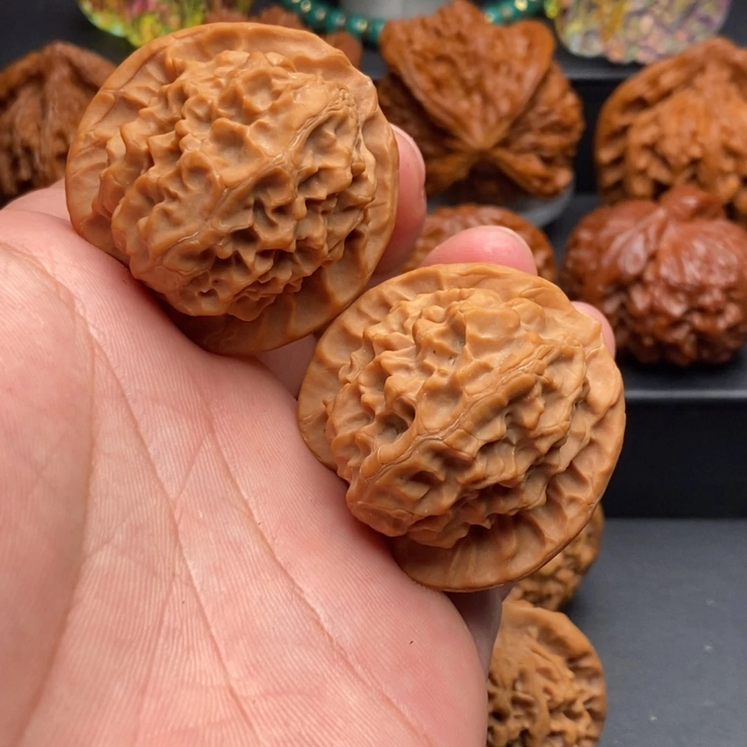 吊坠文玩核桃40野龙麟货头