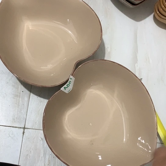 紫砂陶瓷材料研究中心