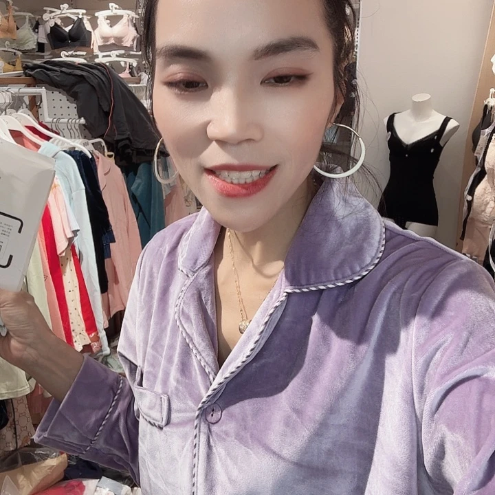 小***小三醋酯纤维219 米紫M-丝绒
