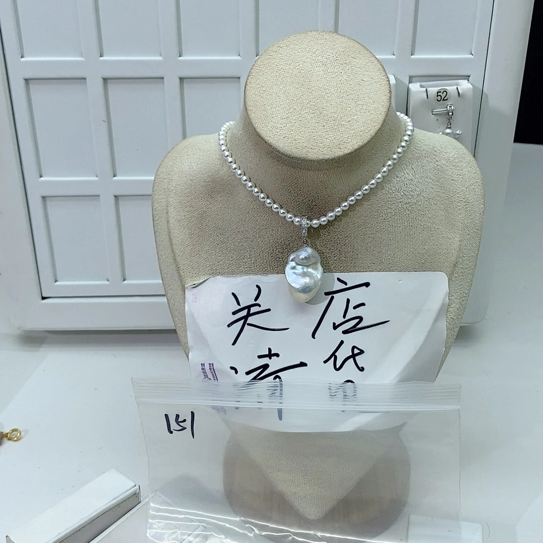 淡水珍珠颈饰合金