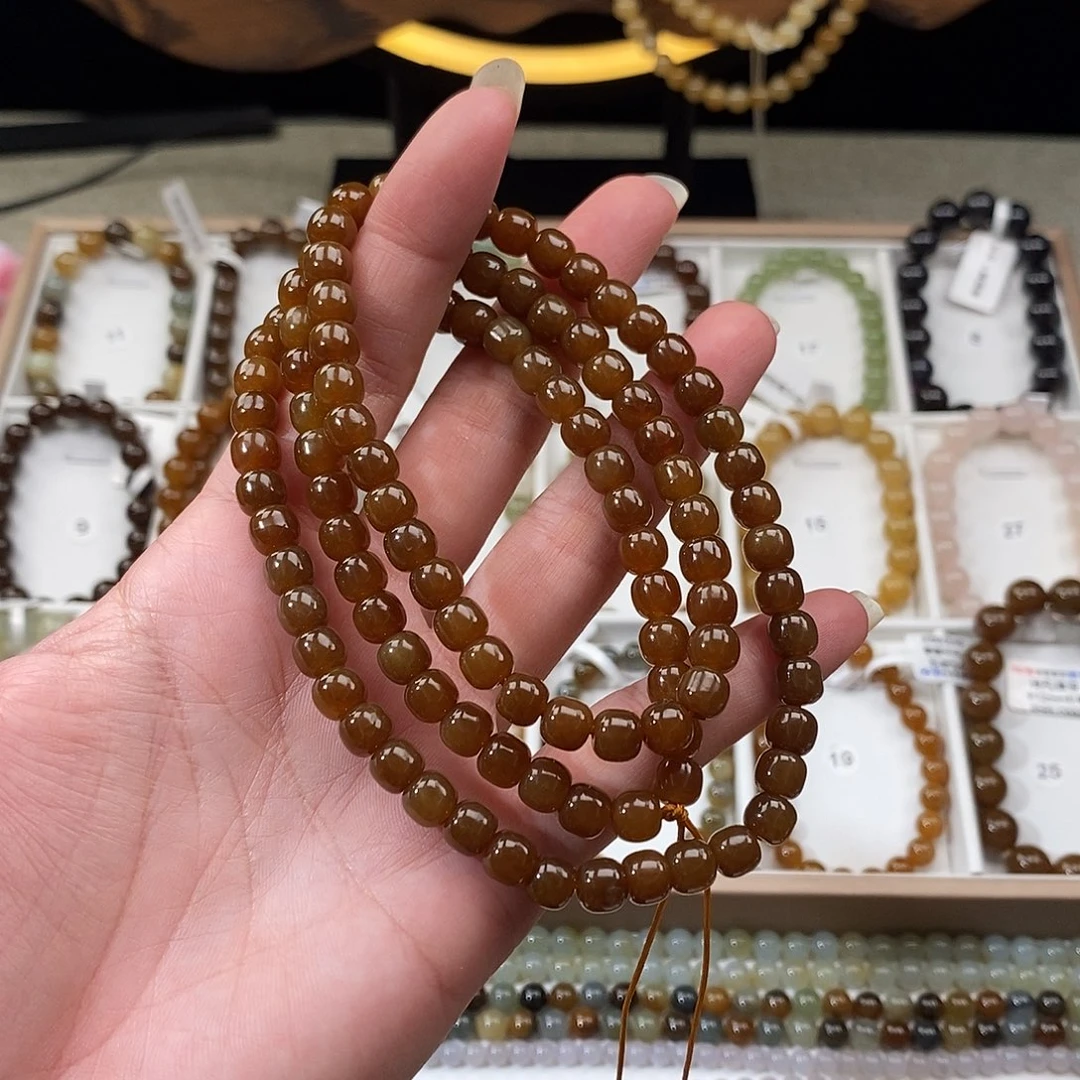 凉***宵未镶嵌手链和田玉（糖玉）
