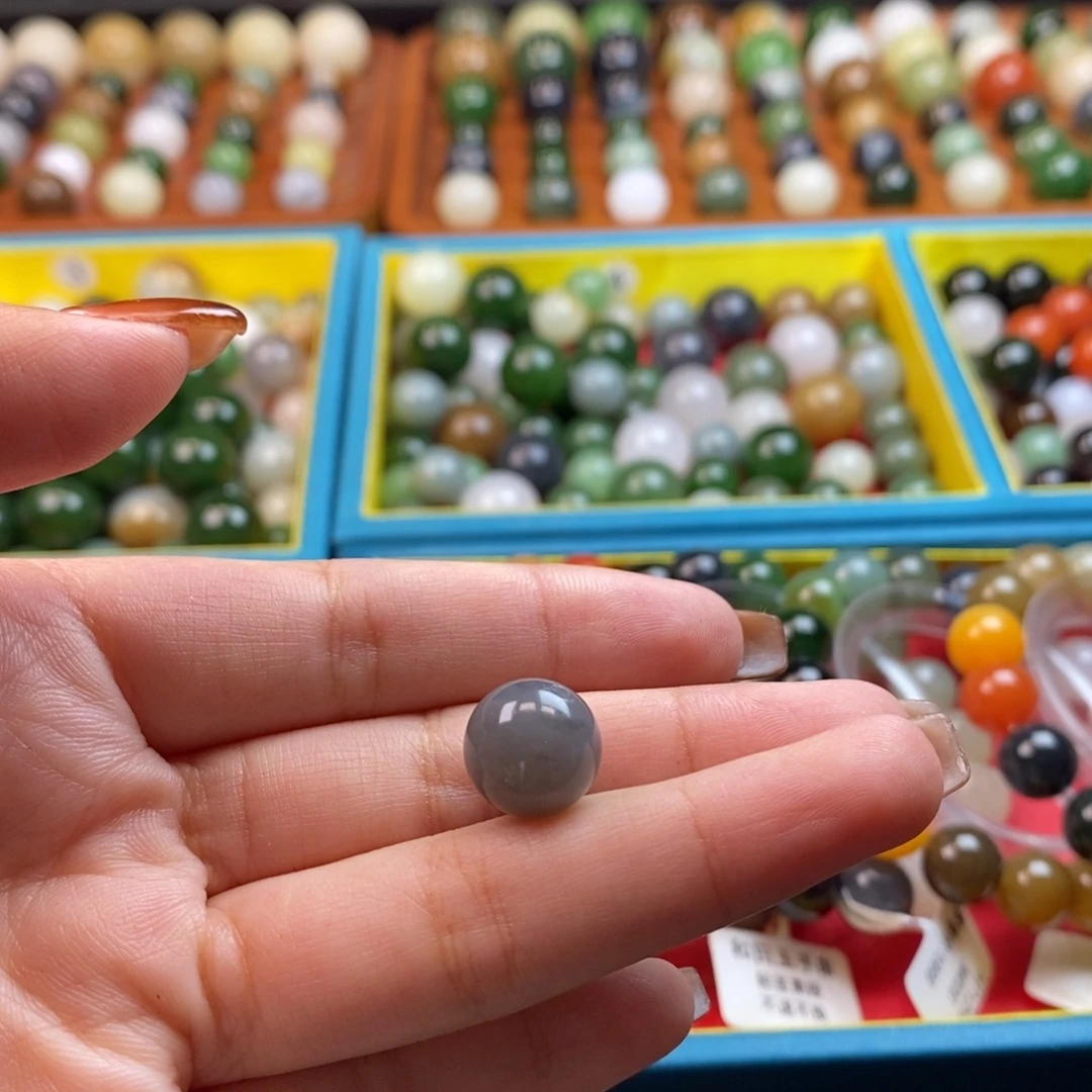 和田玉未镶嵌珠宝奇石福利紫罗兰单珠z12（有色飘