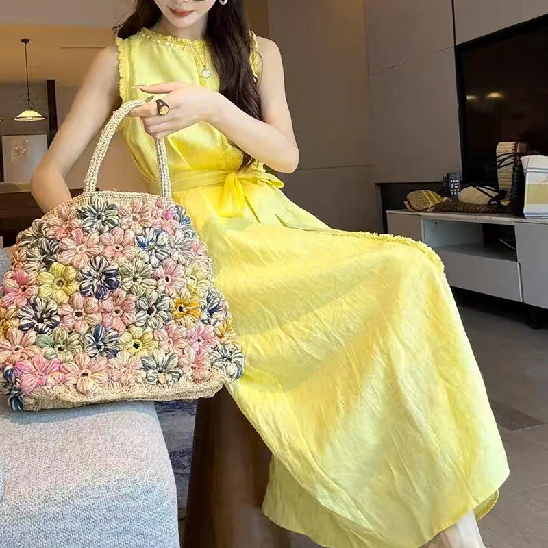 欧洲站轻奢老钱风无袖毛边亚麻连衣裙2025小富婆度假黄色腰带长裙