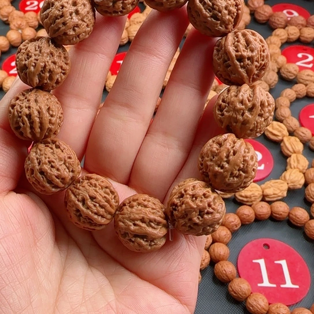 文玩核桃手串荔枝纹