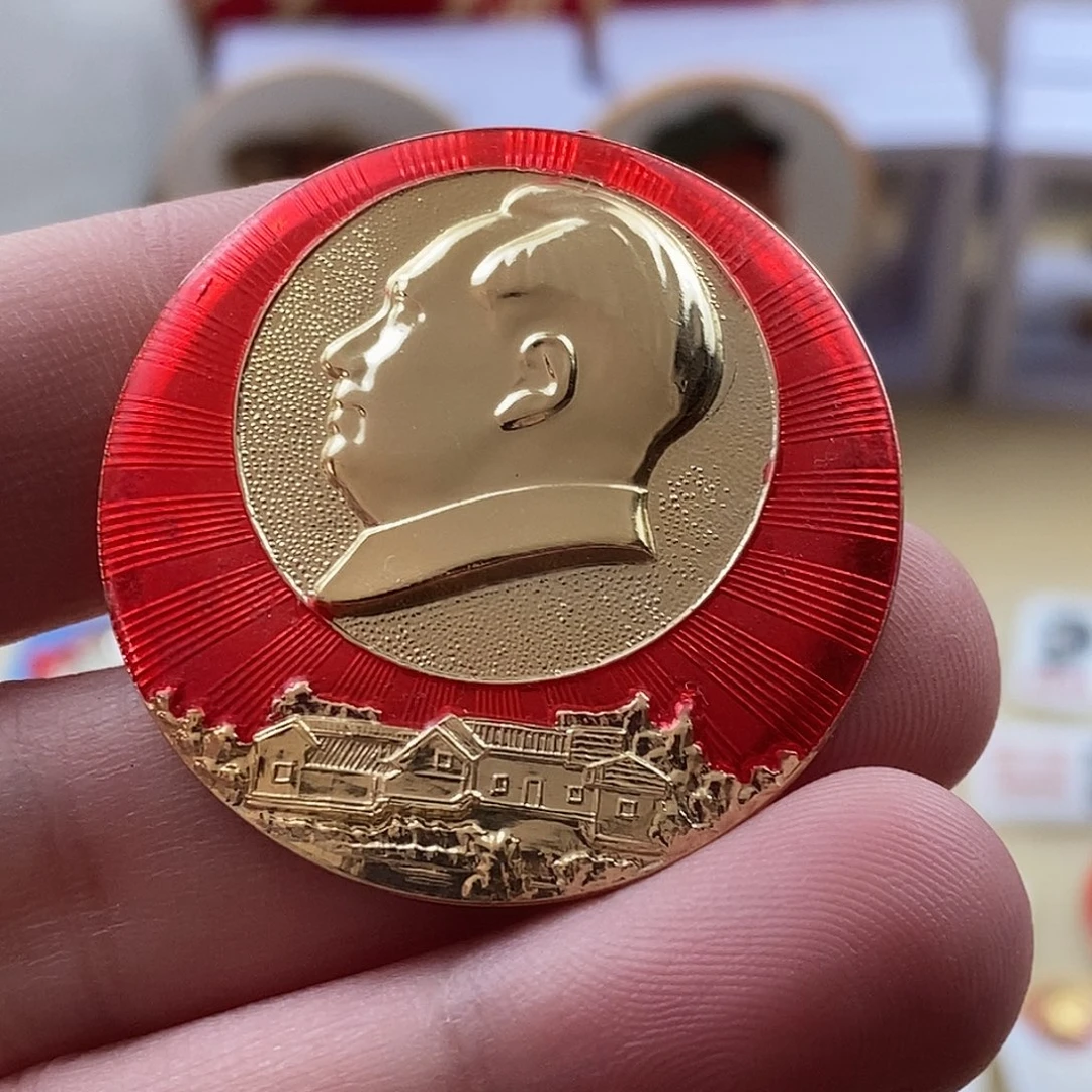 涛***哥其他普通金属像章1111111111111111