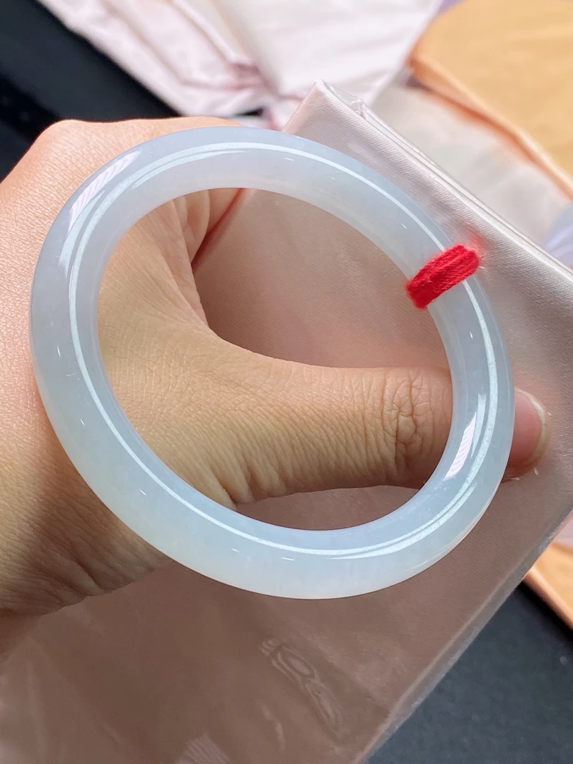 【楹月珠宝】天然缅甸翡翠A货，高冰葡萄肉底色圆条手镯，圈口56/9/9