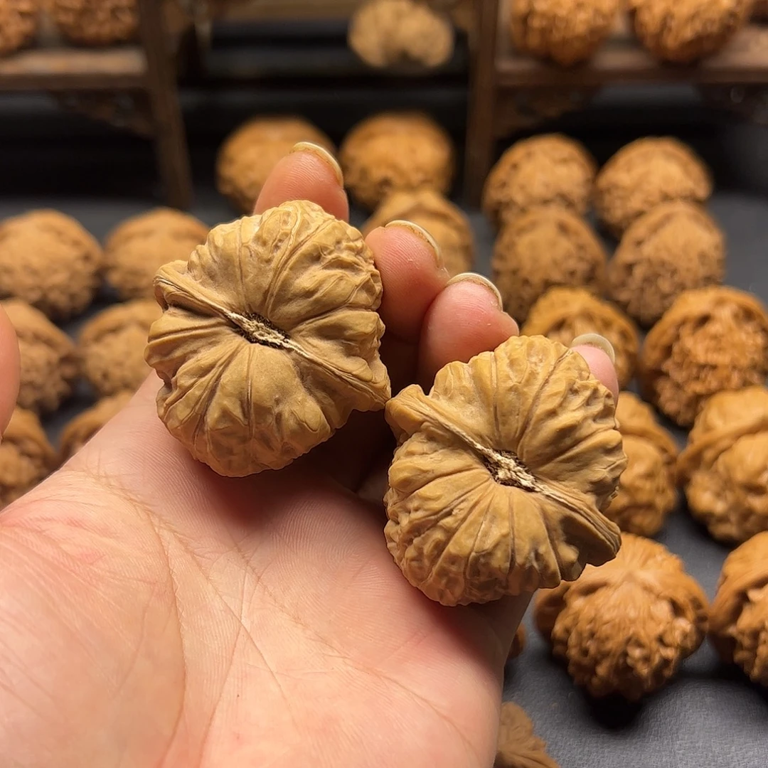 吊坠桃核文玩核桃