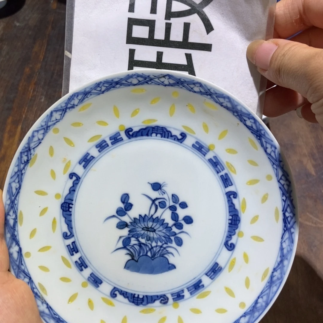 徐***闹陶瓷艺术品的制作