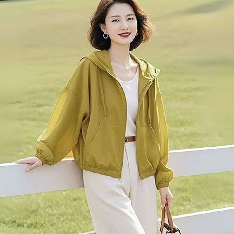 新款连帽2025春夏季薄款宽松小个子休闲防晒衣夹克衫上衣外套