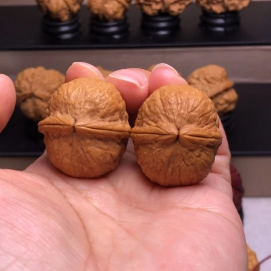 文玩核桃把件香炉元宝31