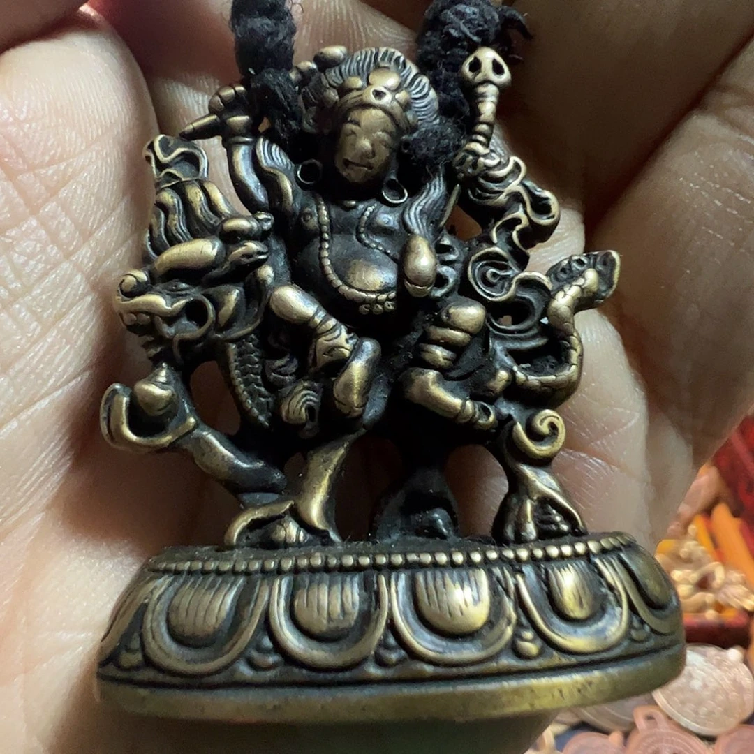 铜啊哈哈真的好喜欢这个风格