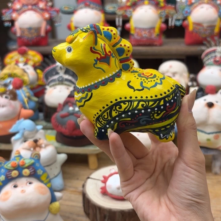 摆件手捏陶艺摆件