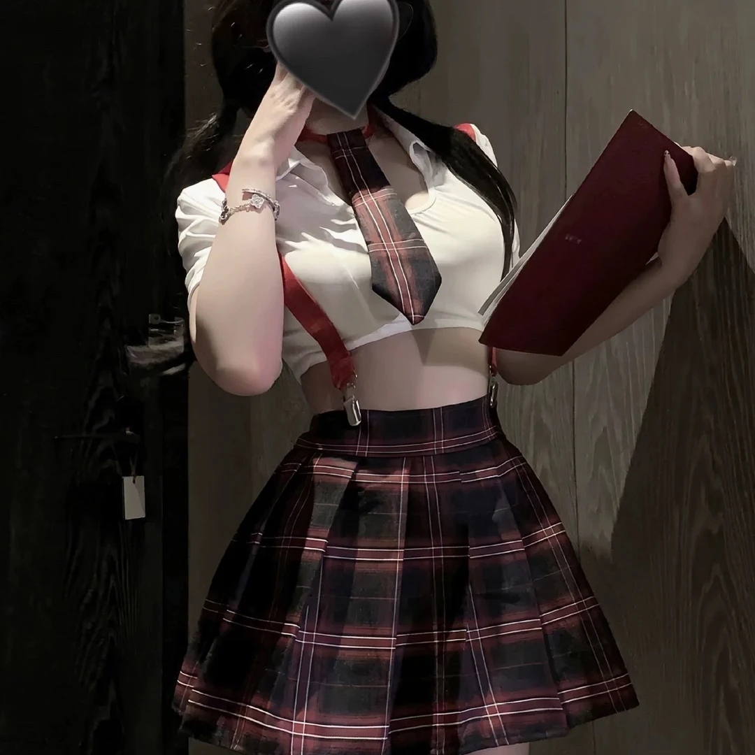 暗夜蜜语【有趣学妹】性感小胸JK高级显瘦暗黑纯欲少女睡衣