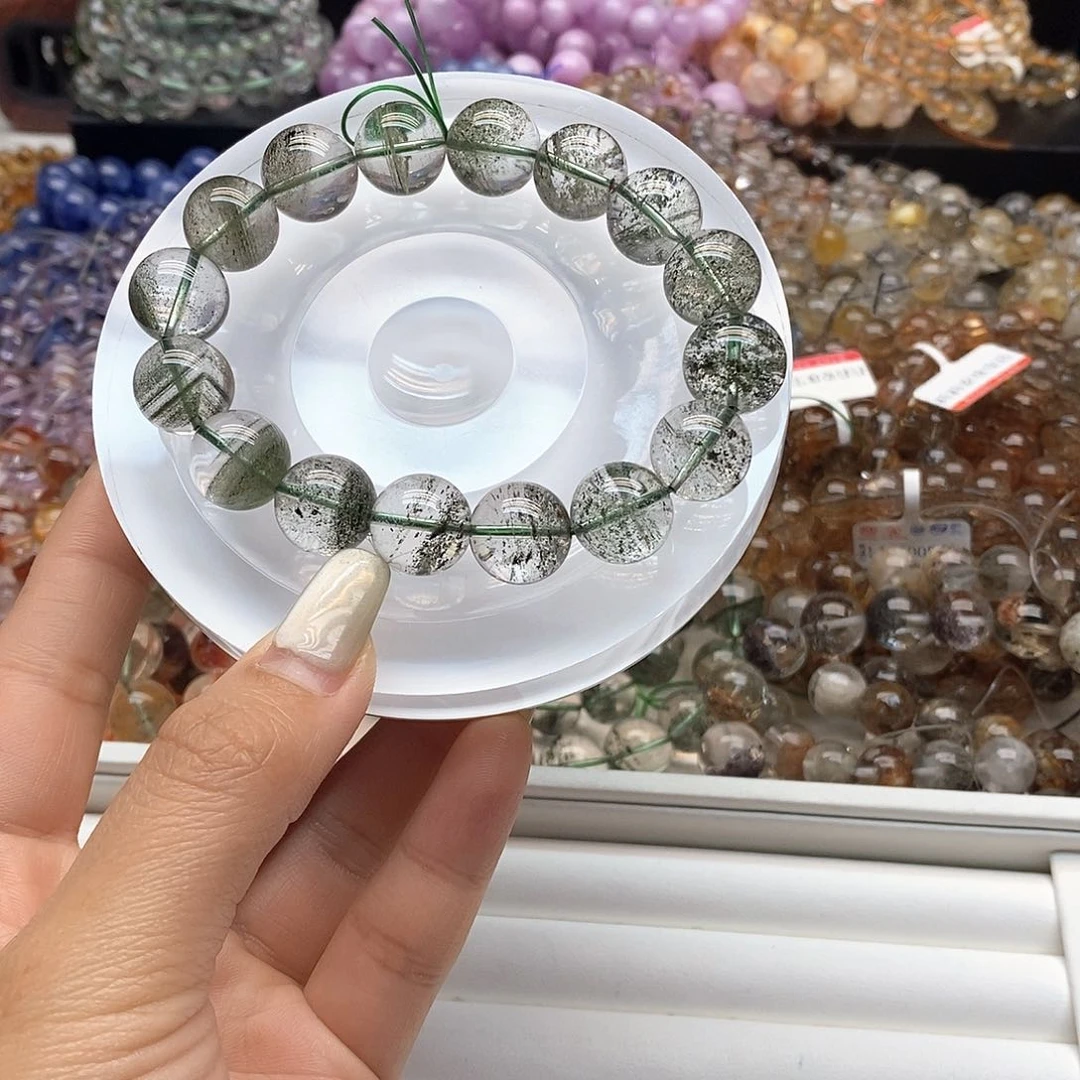 水晶手串未镶嵌25678899999