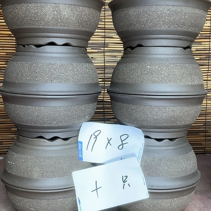 花盆紫砂我在外面