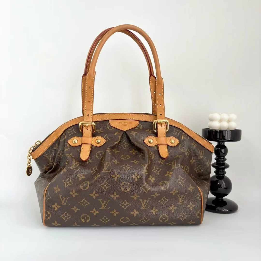 95新 LouisVuitton/路易威登 16305468 LV饺子包大号手提款