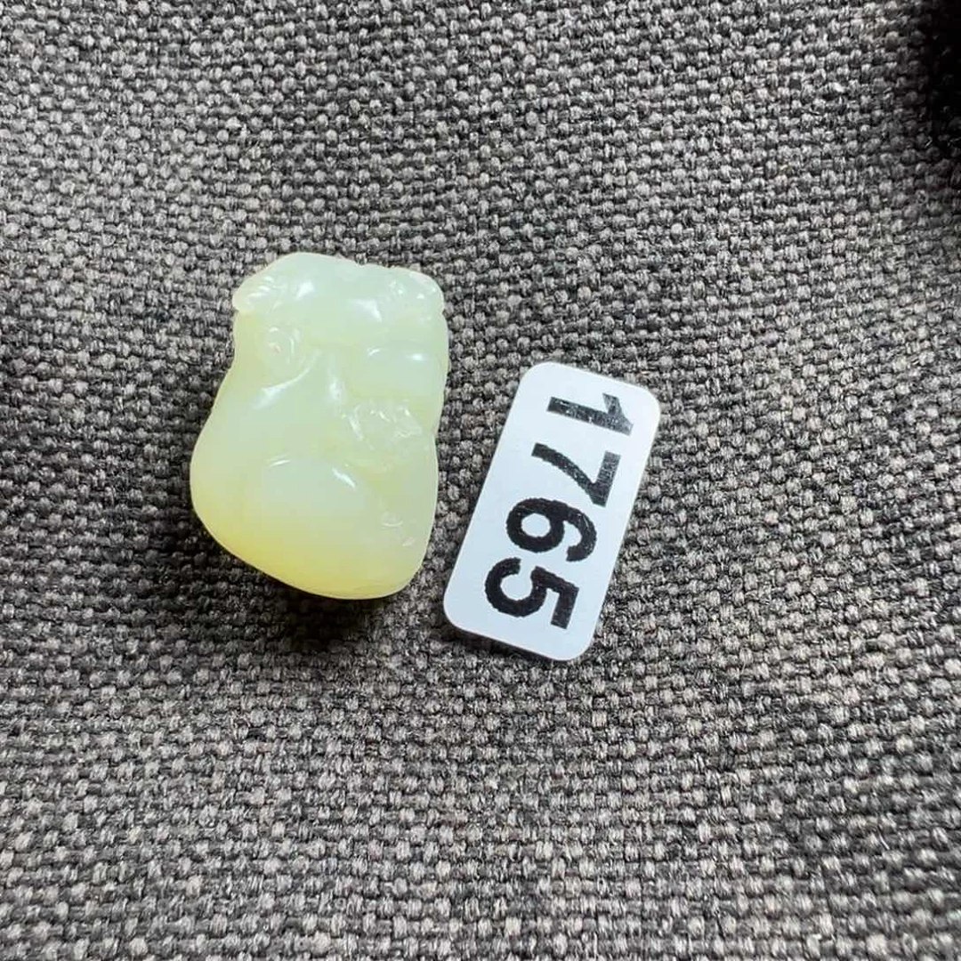 泓***文瓷片新号开播一漏到底