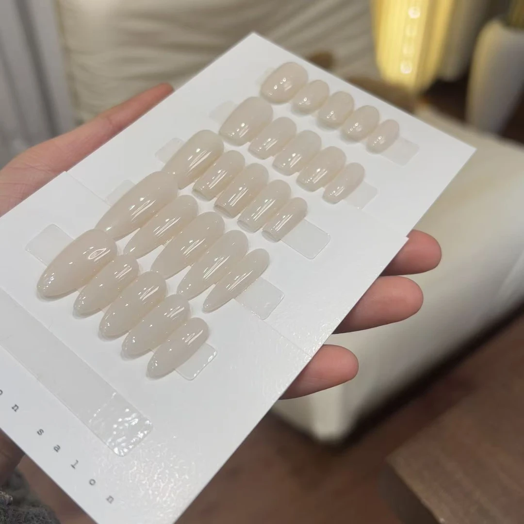 Meil Nail 豆乳盒子 纯手工穿戴甲可拆卸