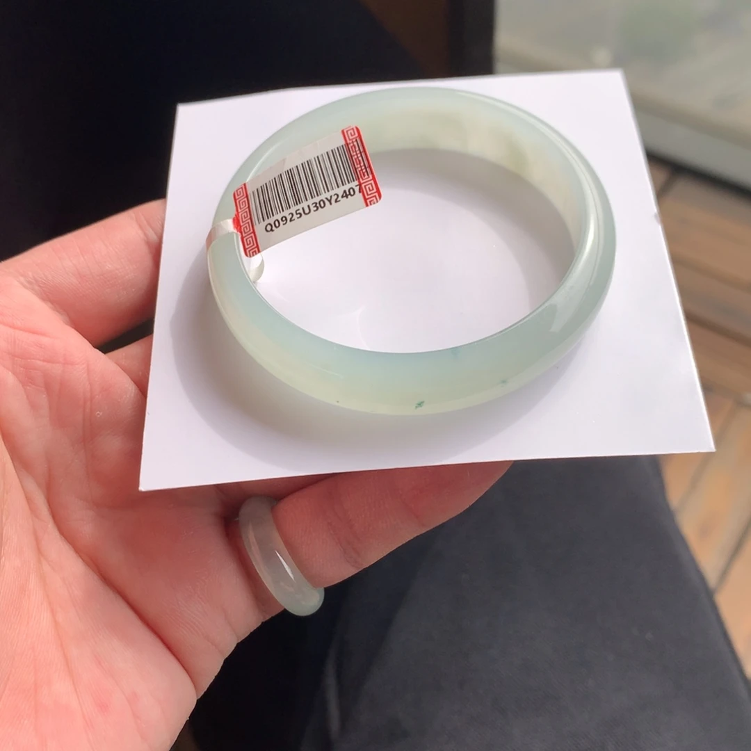 翡翠未镶嵌手镯61号57