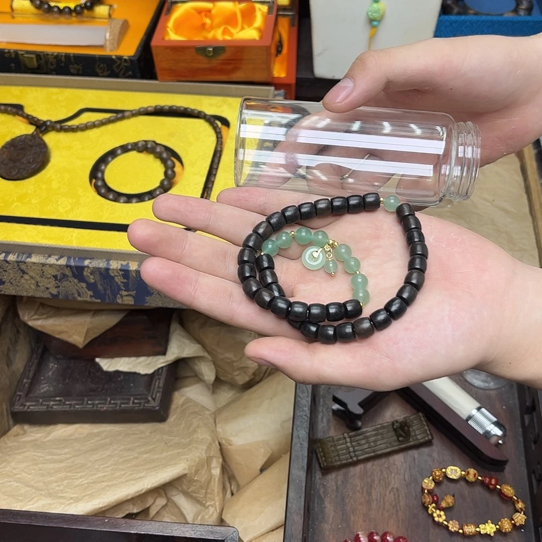 大叶紫檀（黑酸枝木类）