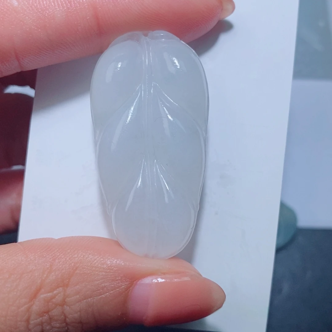 未镶嵌吊坠定制翡翠