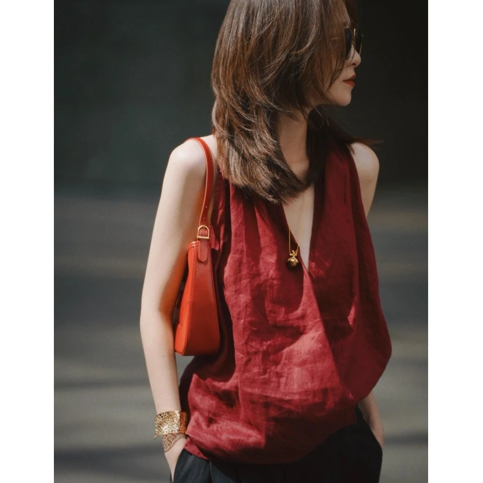 法式别致绝美上衣夏气质时髦洋气高级感轻奢减龄红色无袖百搭衬衫