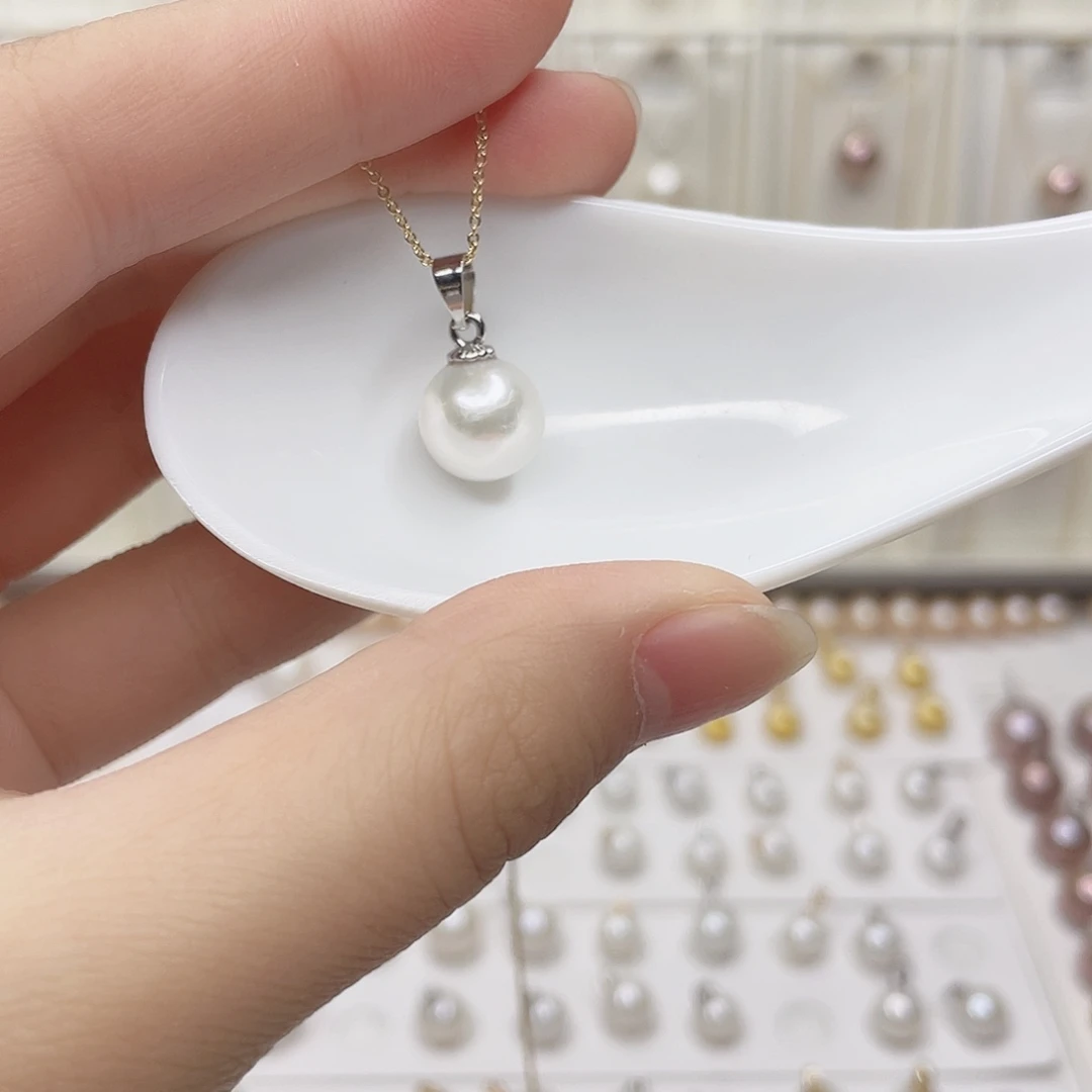 淡水珍珠吊坠(赠链)合金