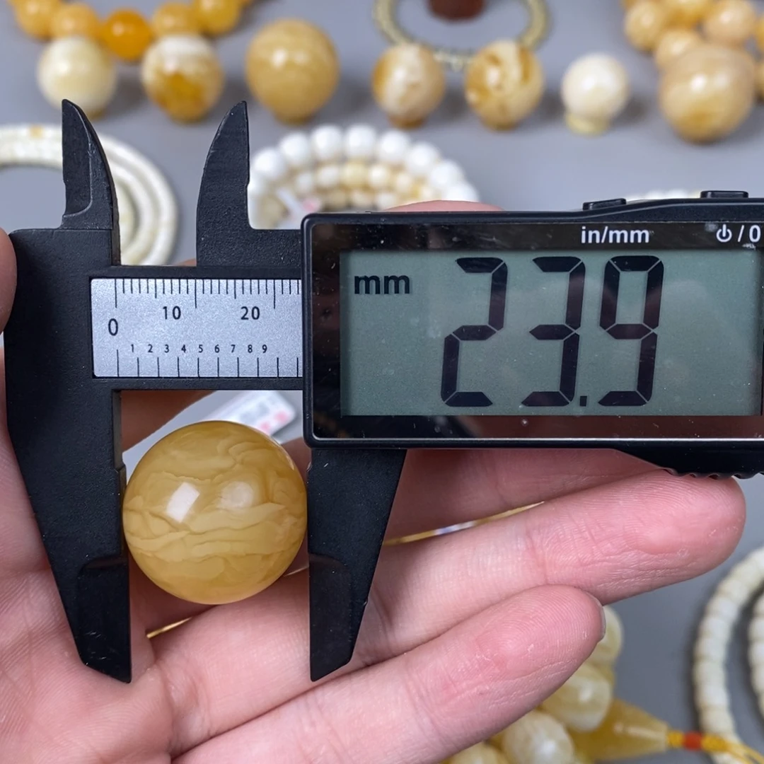 琥珀珠宝奇石未镶嵌滁****）