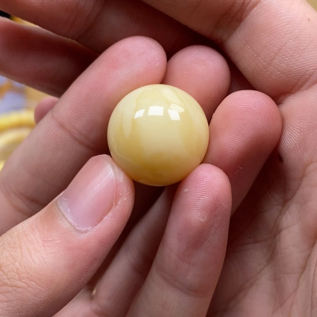 琥珀未镶嵌裸石蜜蜡