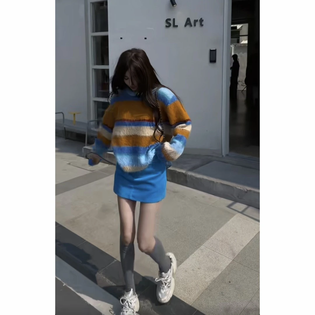 秋冬穿搭一整套女2026新款小香风条纹针织衫高腰短裙半身裙两件套