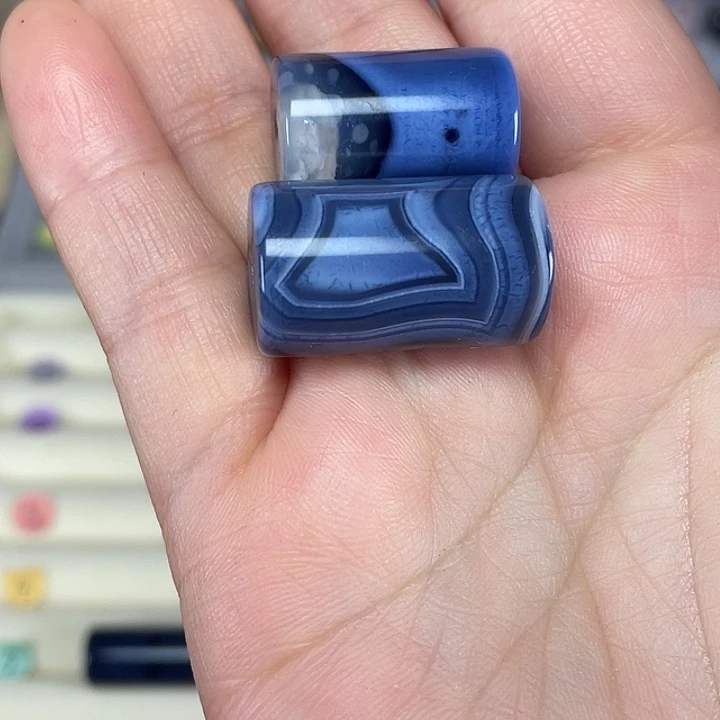 南***y玛瑙/玉髓未镶嵌珠宝奇石