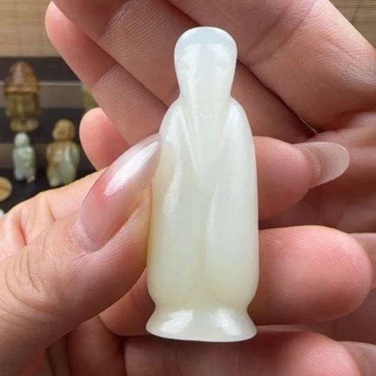 和田玉（糖玉）未镶嵌颈饰