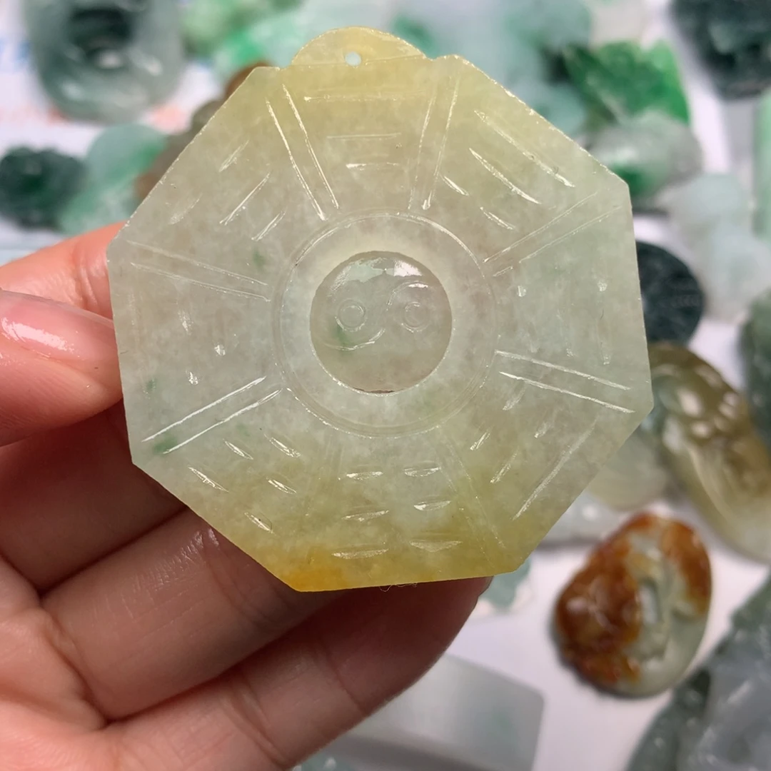 定制翡翠未镶嵌翡翠