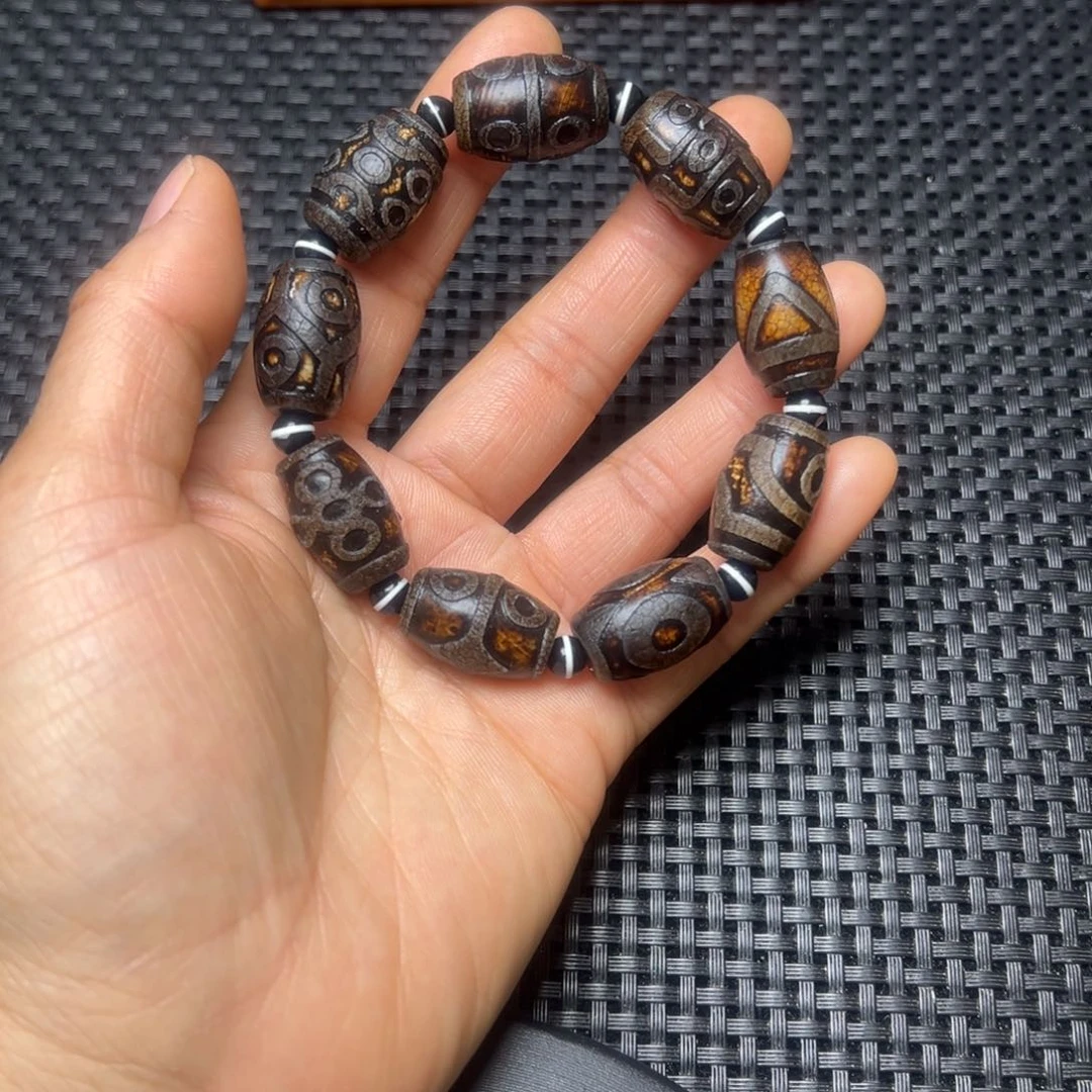 未镶嵌手链玛瑙/玉髓旧****军