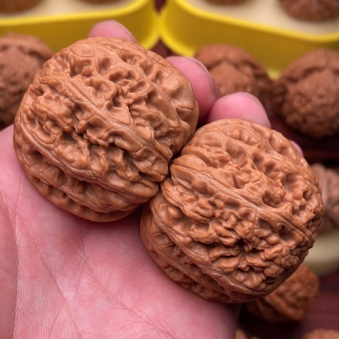 桃核把件肉球大粗筋45