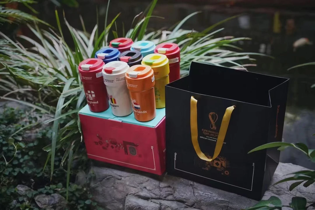 「九国大礼包」2022卡塔尔世界杯保温杯500ml限量款