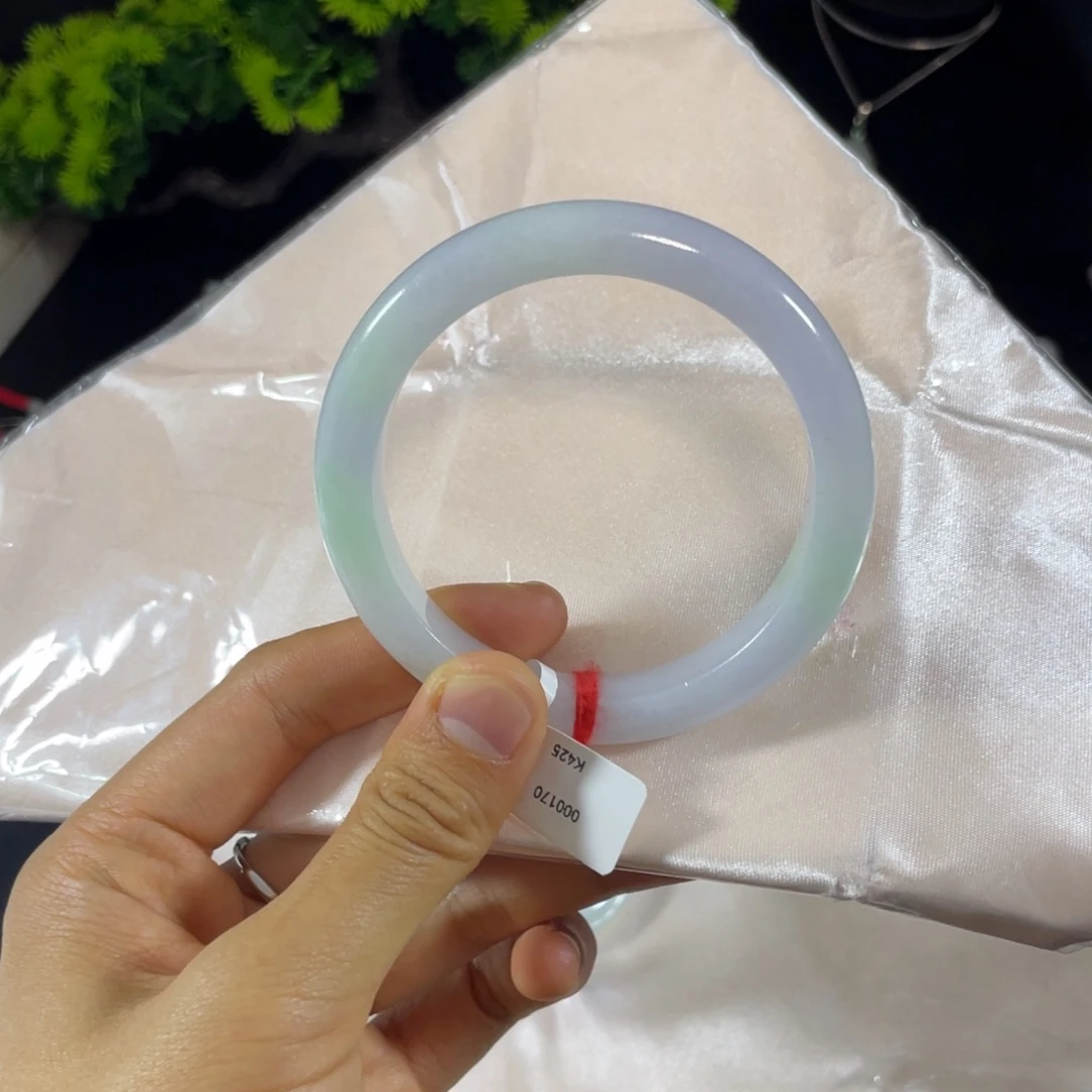 未镶嵌手镯翡翠天然翡翠手镯