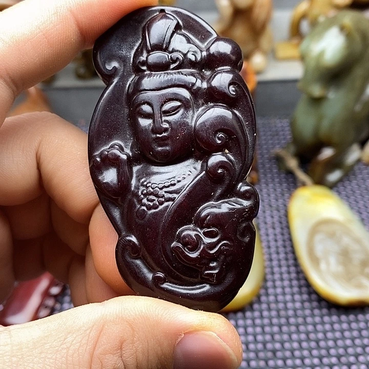 未镶嵌蛇纹石玉颈饰