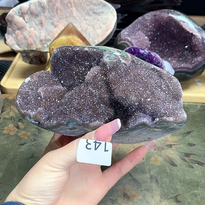 紫晶大型摆件（非配饰）未镶嵌