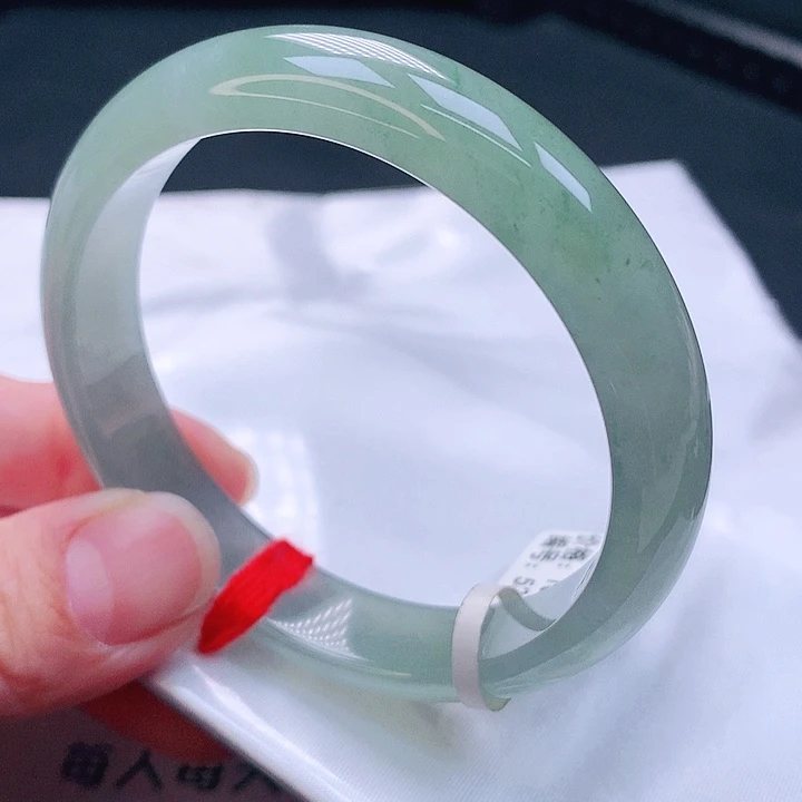 翡翠手镯未镶嵌手镯59