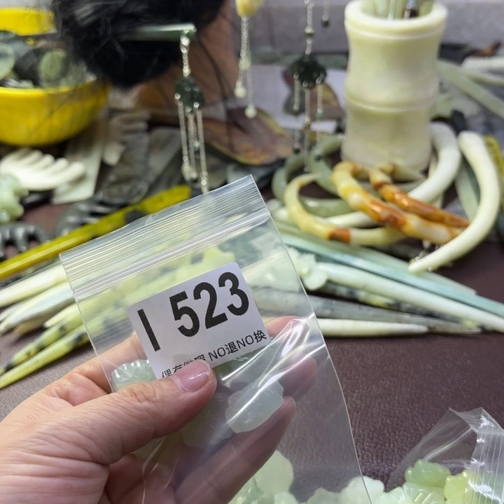 蛇纹石玉发饰合金呆****丶