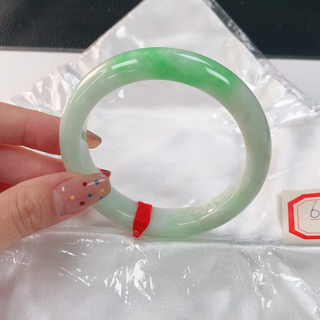 未镶嵌手镯翡翠60+