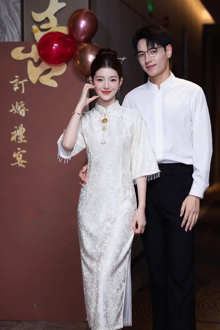 【南南】秋季订婚结婚白色新中式旗袍重工复古蕾丝