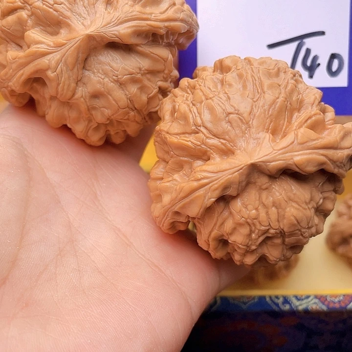 把件文玩核桃宇*文玩核桃龙鼎40