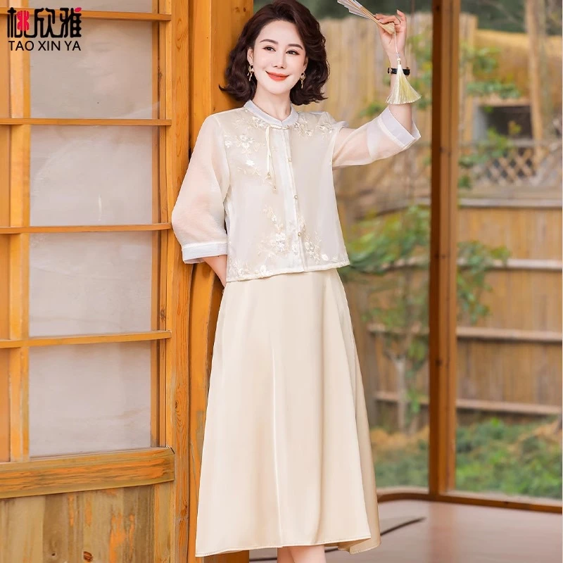 新中式妈妈夏装连衣裙气质裙子两件套中老年女装夏季遮肚背心长裙