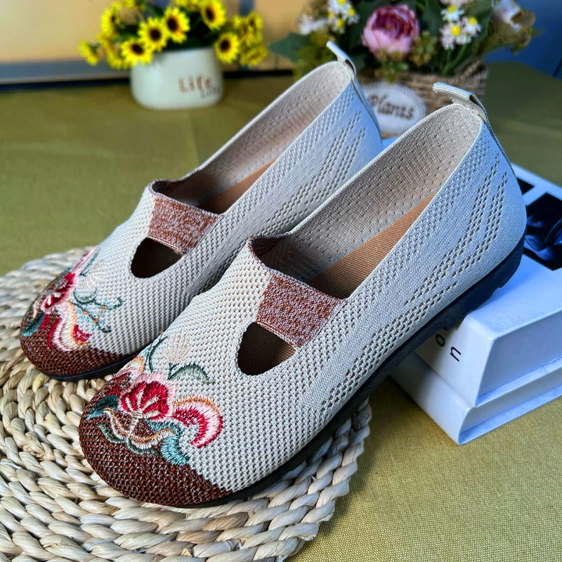 春季透气防滑一脚蹬绣花妈妈鞋浅口单鞋网面老北京布鞋平底凉鞋
