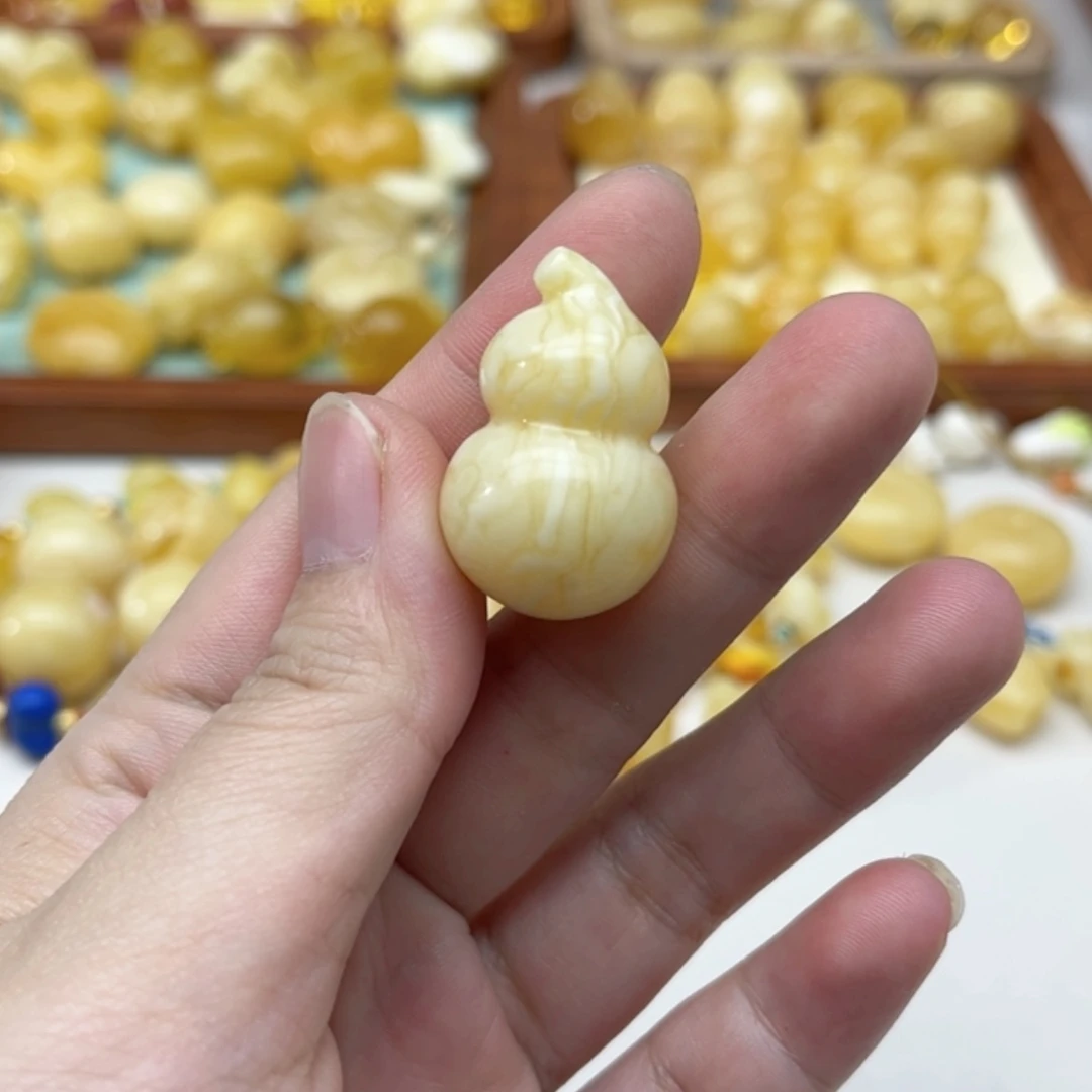 【闪购商品】未镶嵌蜜蜡裸石定制