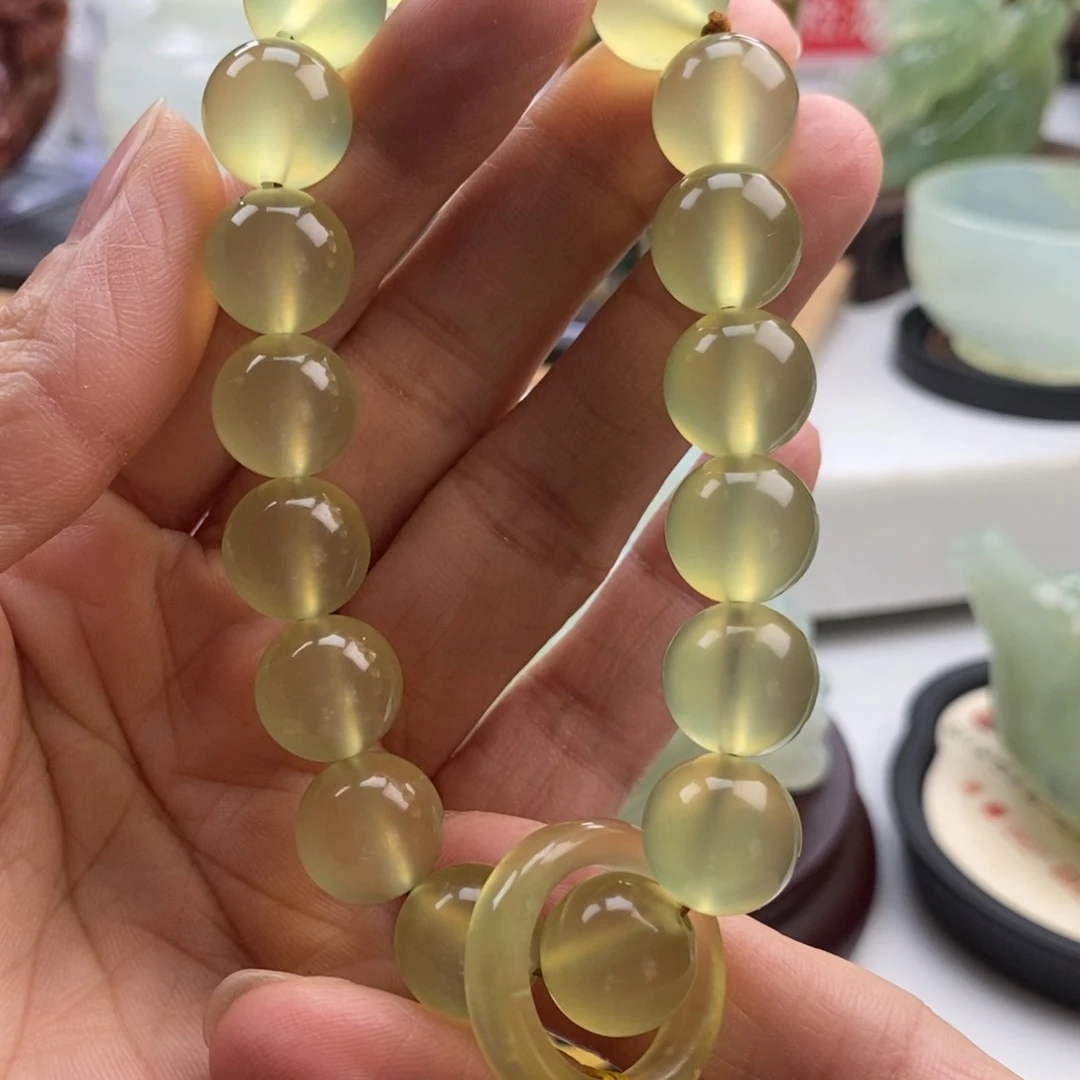 岫玉未镶嵌四大名玉手持