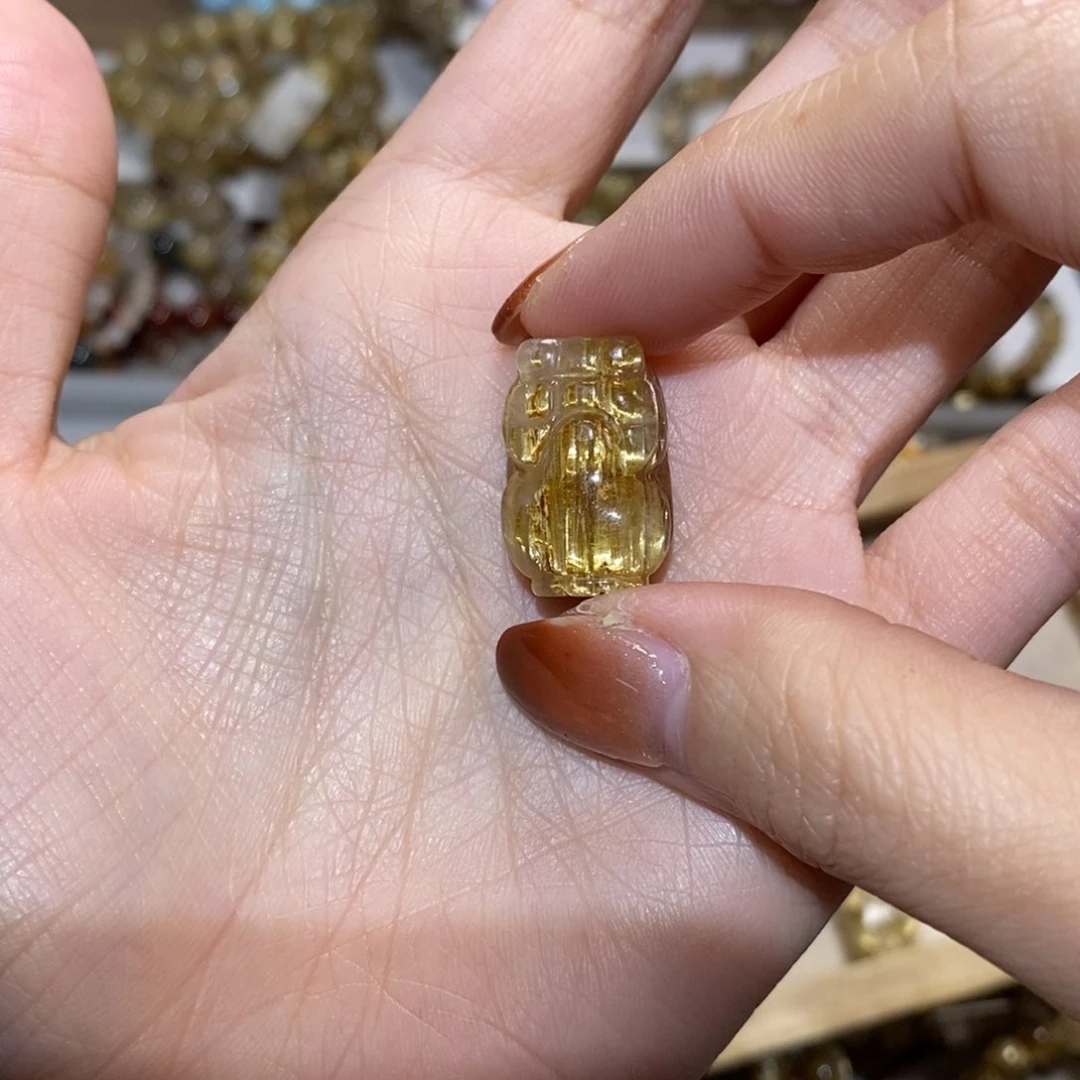 水晶吊坠(不含链)未镶嵌胭*云手串